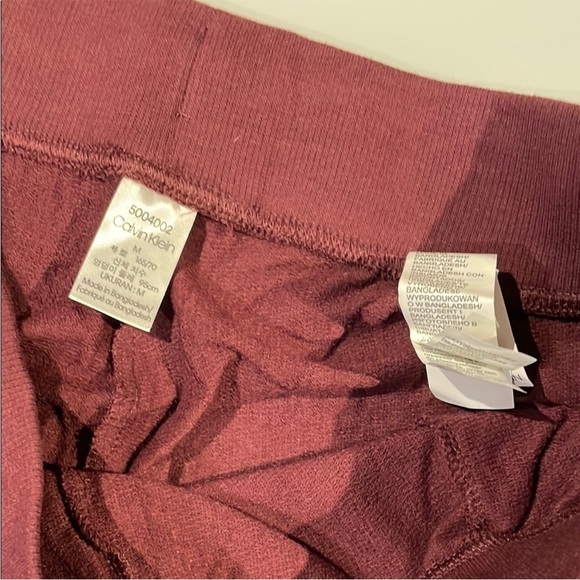 *NEW* Calvin Klein Maroon French
Terry Joggers / Sweatpants - Picture 6 of 11